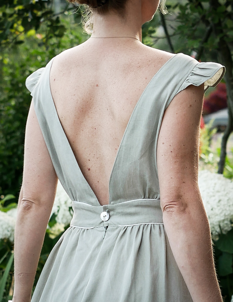 The nice open-back dress! – pm-patterns